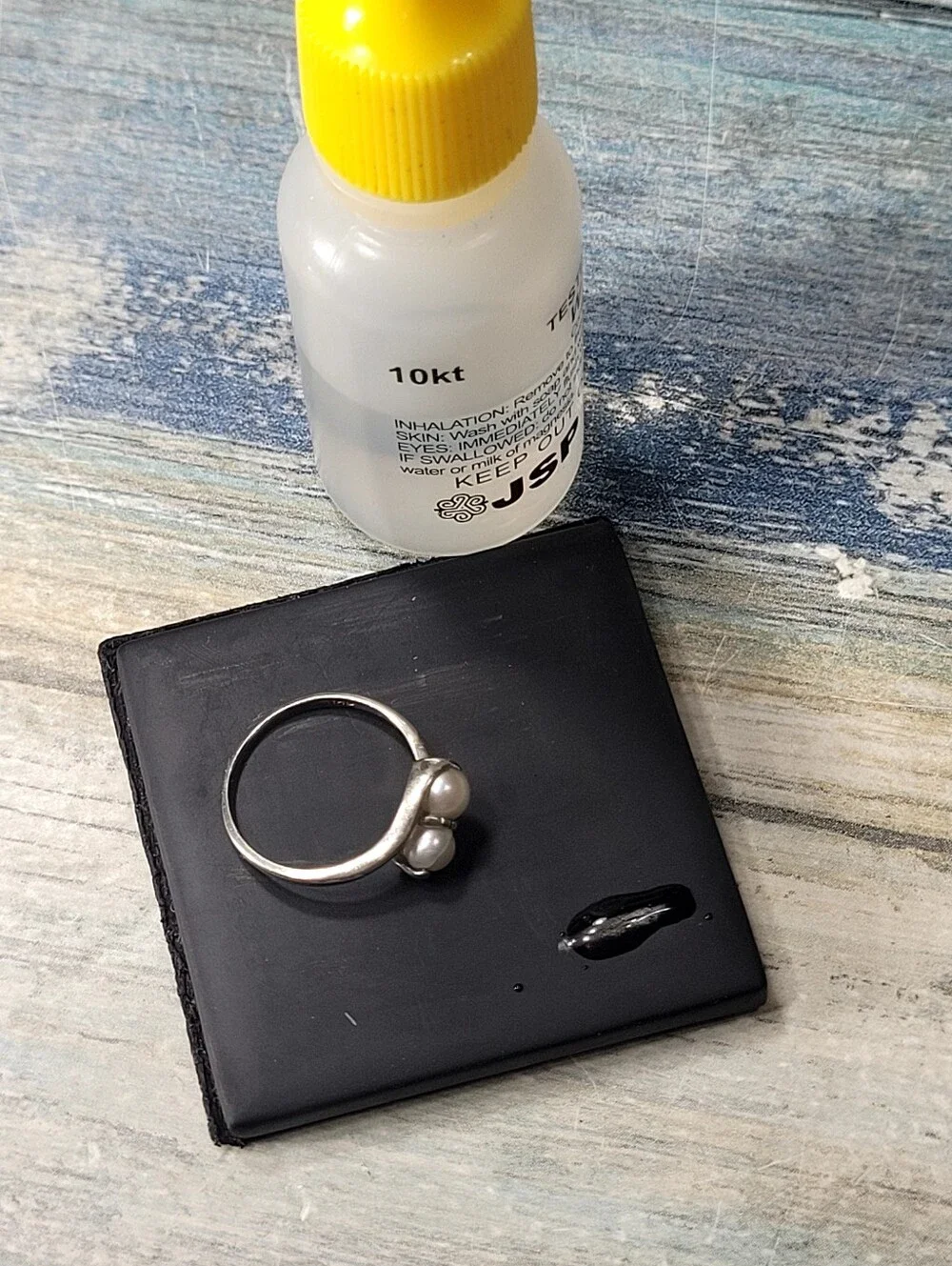 10k Classic Pearl Two-Stone white Gold Ring - White Pearls